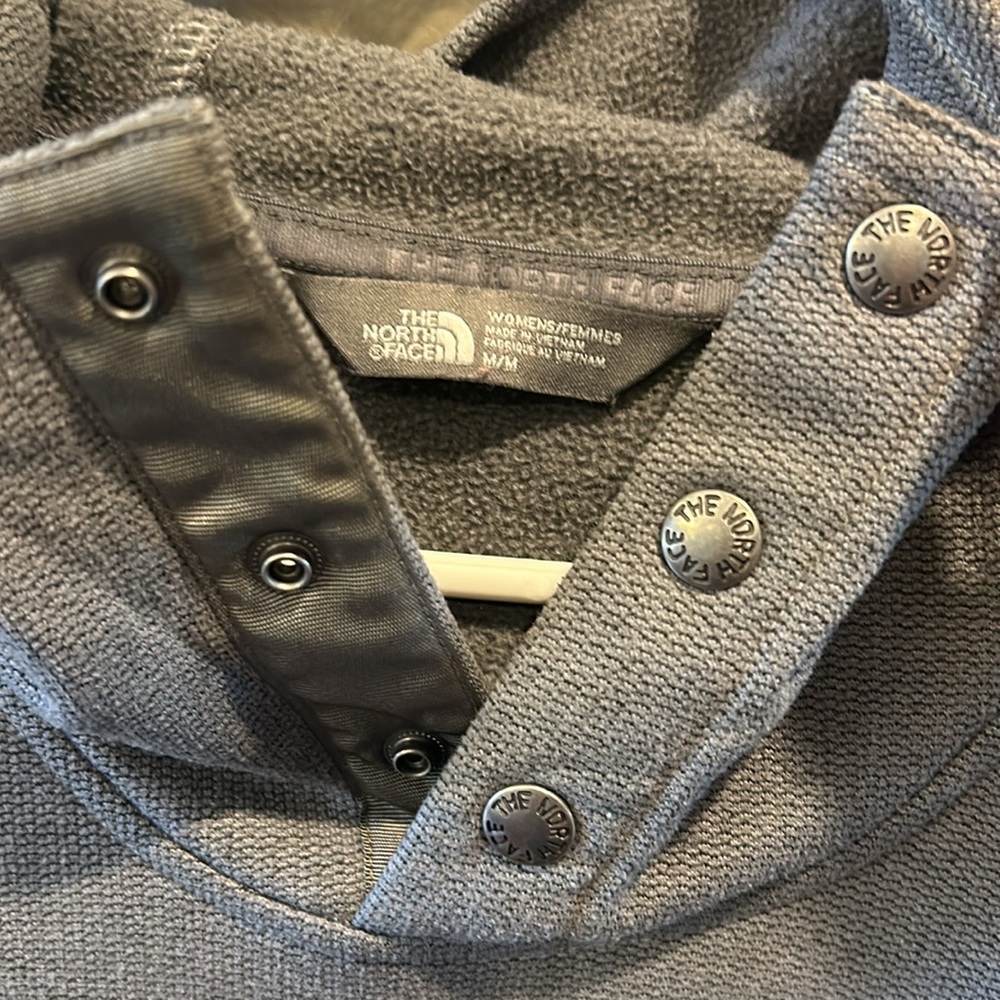 The North Face Knit Stitch Fleece Hoodie Grey size medium - Picture 2 of 4